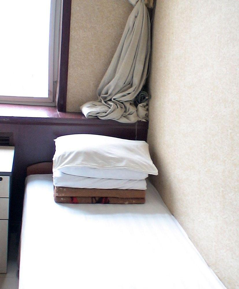 Guangwai Jingbin Hostel West Railway Station Peking Exterior foto